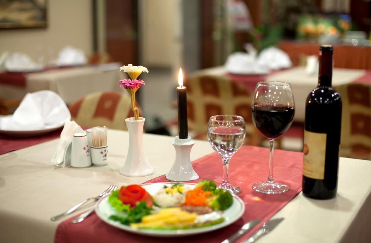 Sefa Hotel 1 Корлу Екстериор снимка