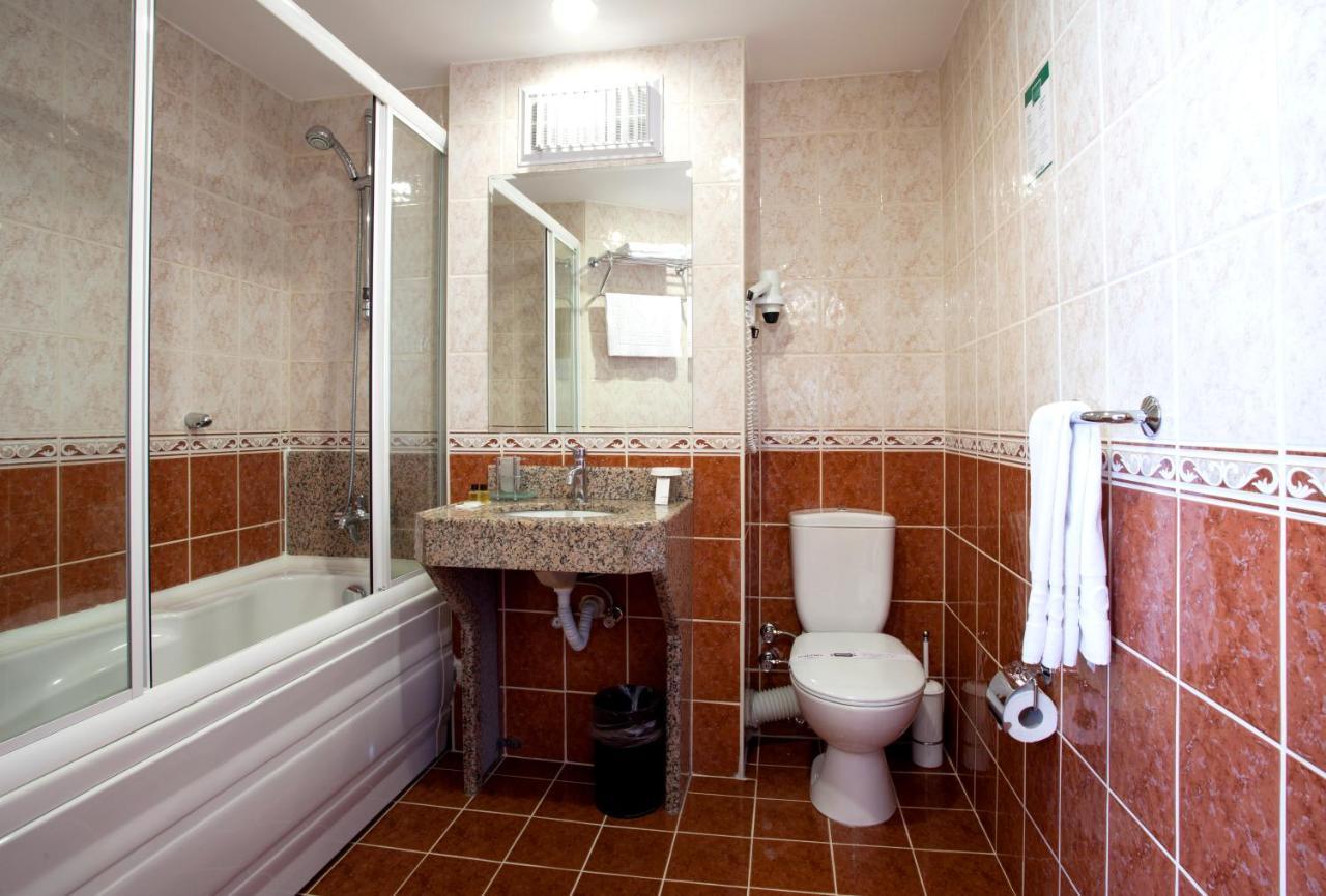 Sefa Hotel 1 Корлу Екстериор снимка