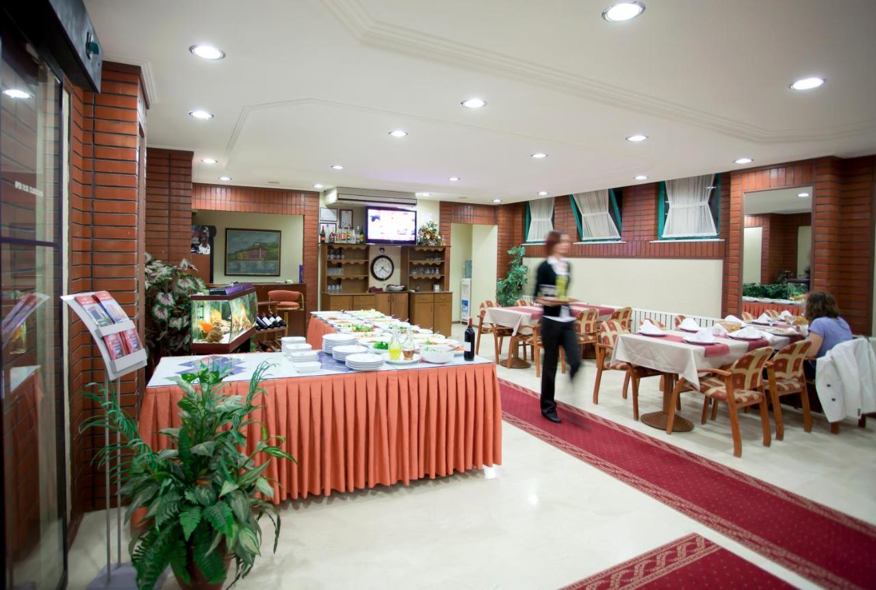 Sefa Hotel 1 Корлу Екстериор снимка
