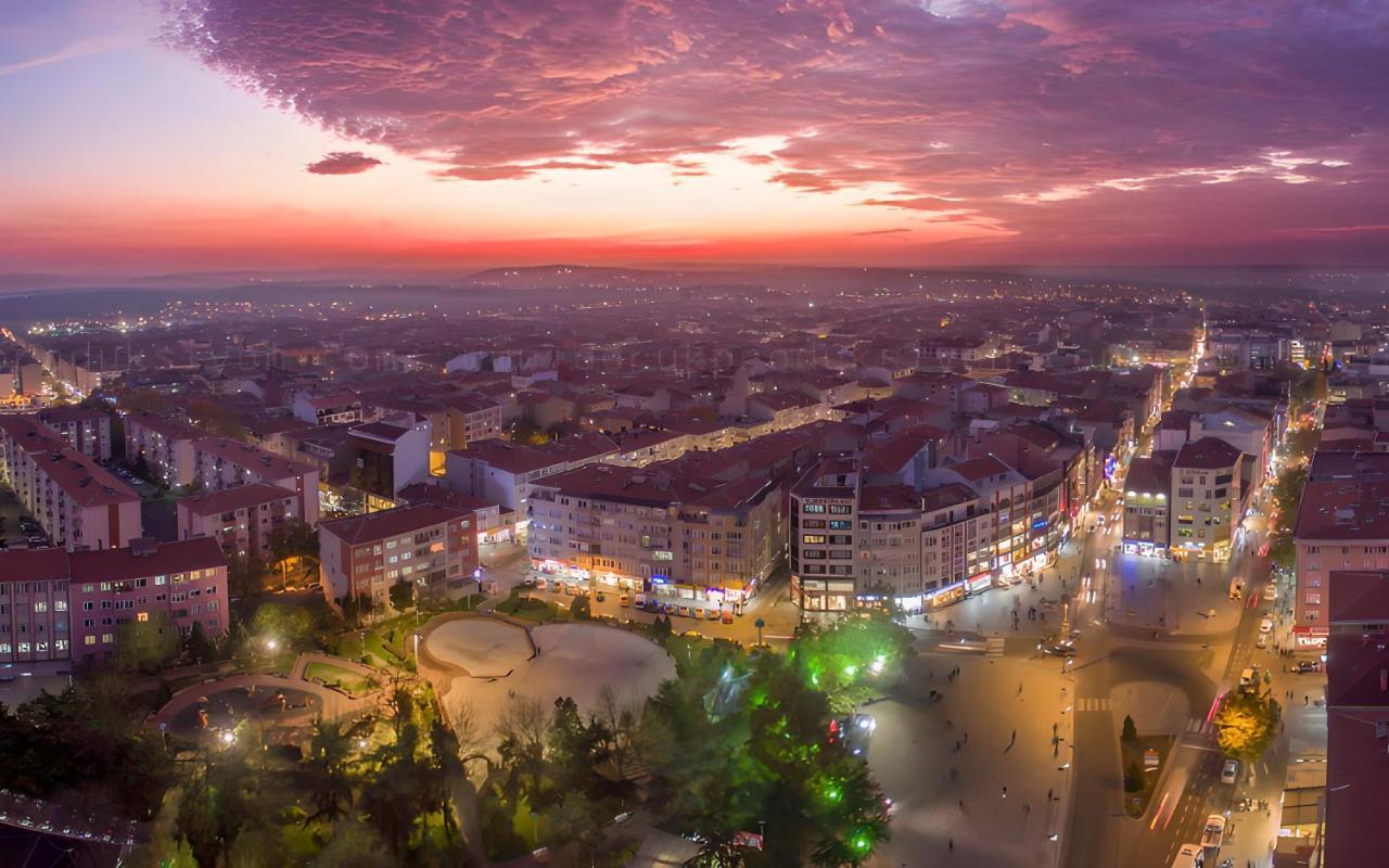 Sefa Hotel 1 Корлу Екстериор снимка