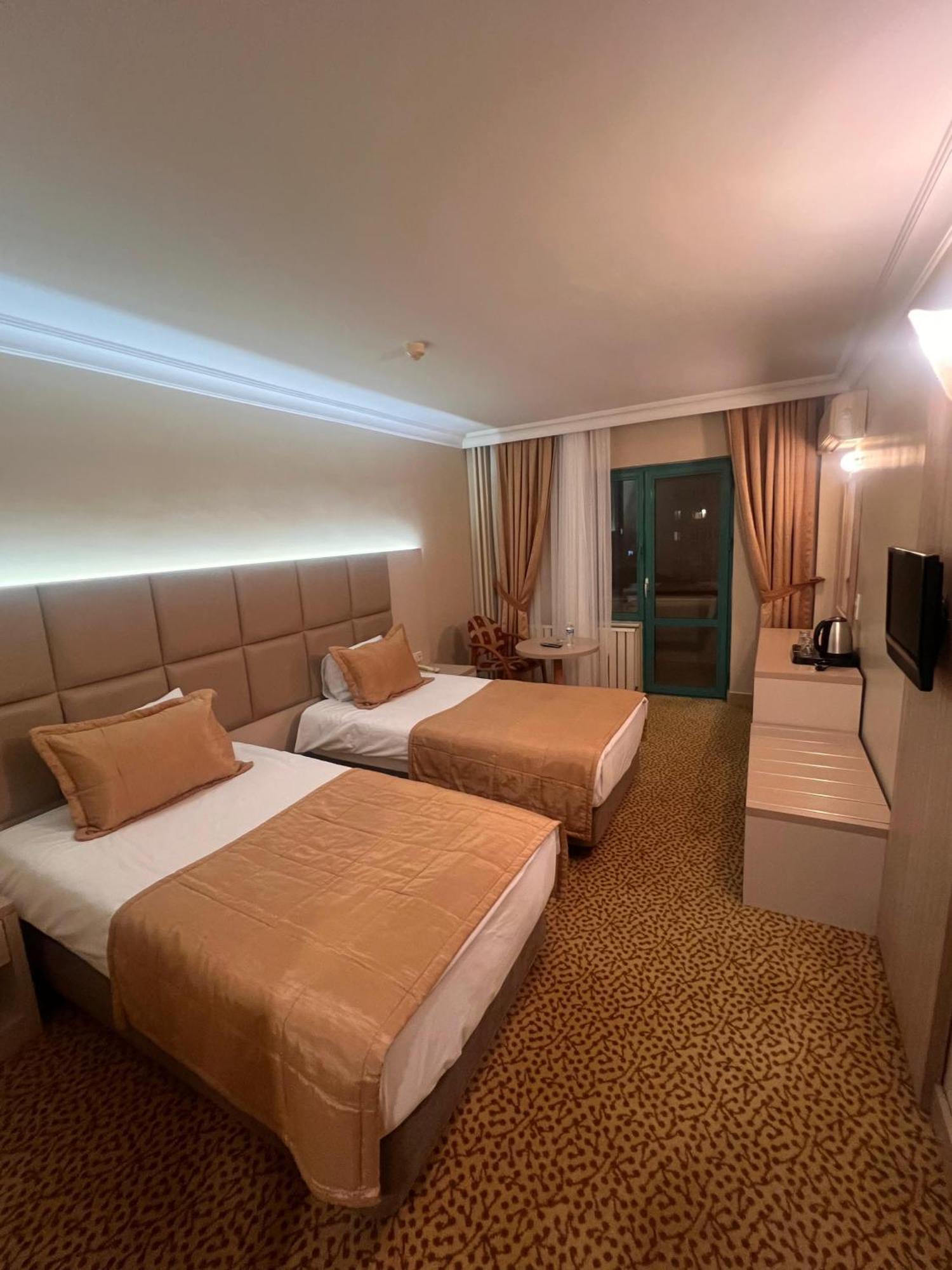 Sefa Hotel 1 Корлу Екстериор снимка