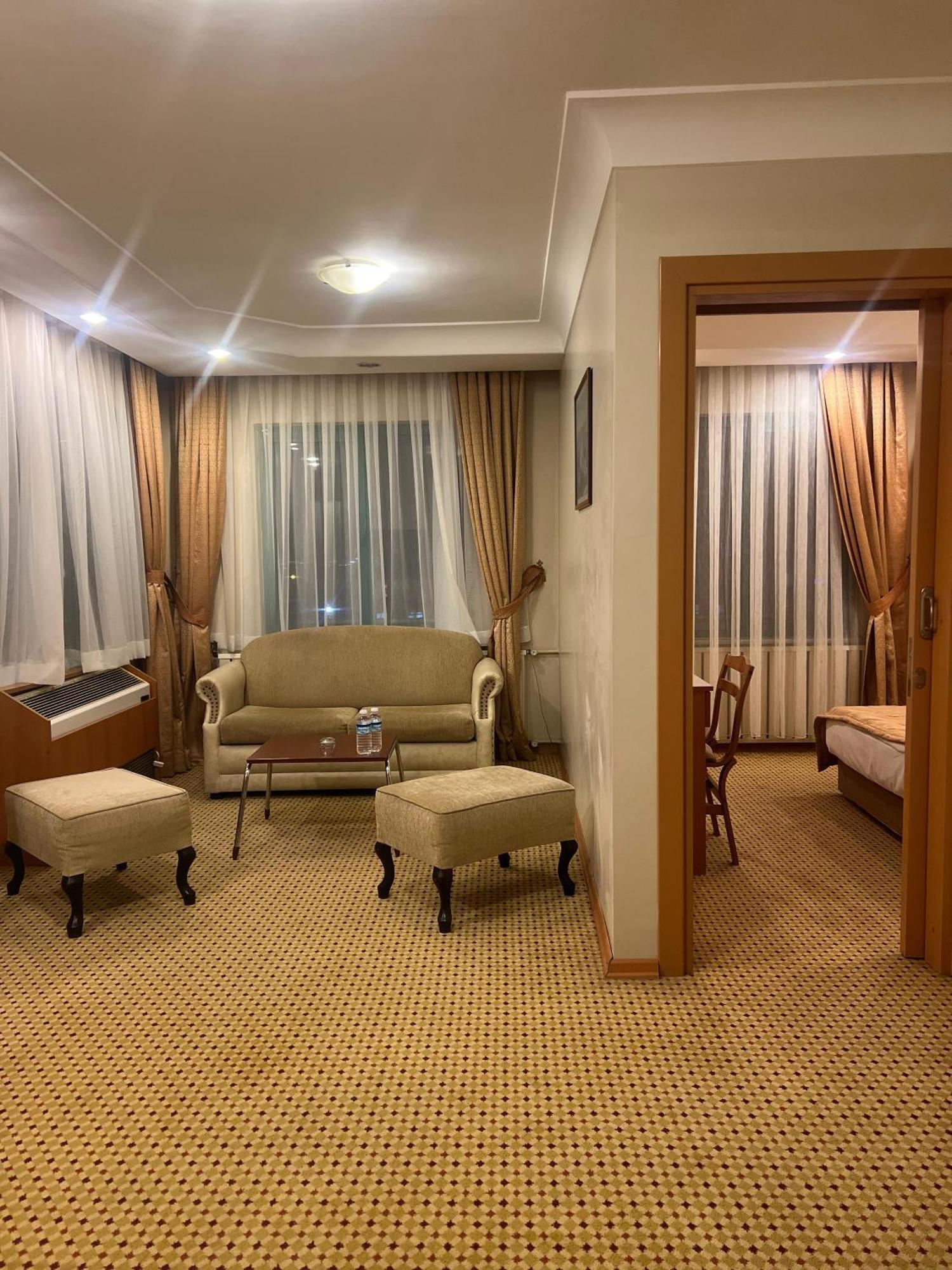 Sefa Hotel 1 Корлу Екстериор снимка